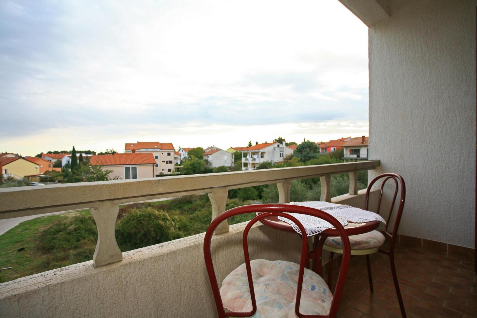 Apartment & Room Dinka, Krk Krk Town Exterior photo